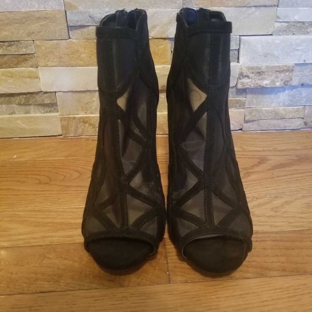 Jessica Simpson peep toe heel sandals